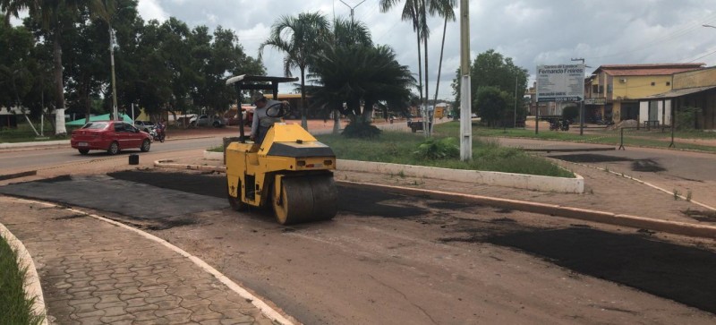 Operação tapa-buracos começa a ser realizada em Governador Nunes Freire