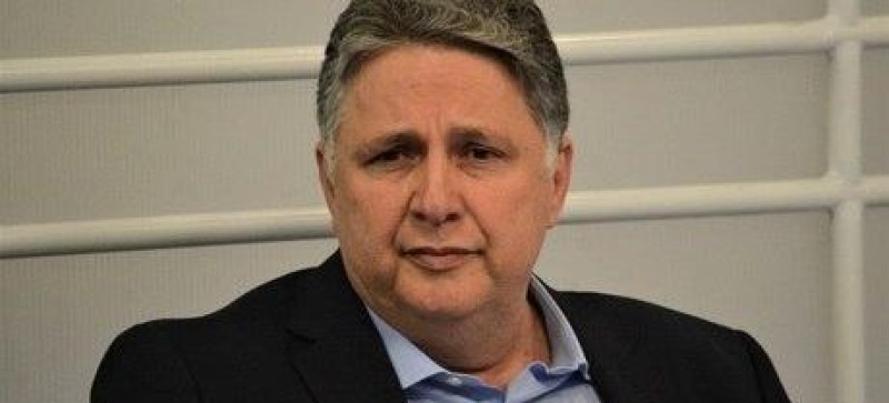 MP prende ex-governadores do Rio Garotinho e Rosinha