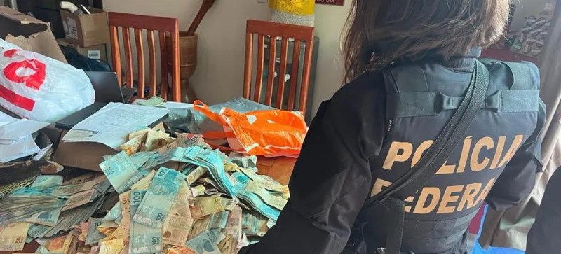 PF realiza operação contra fraudes no auxílio emergencial no MA; suspeito foi preso com mais R$ 300 mil em espécie