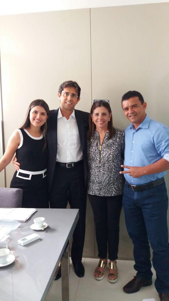 Ney Passinho participa de reunião com Roseana Sarney