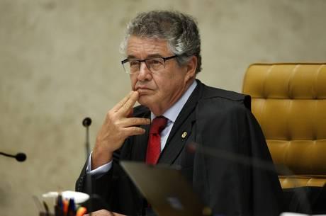 Ministro do STF suspende prisão em 2ª instância e Lula pode ser solto