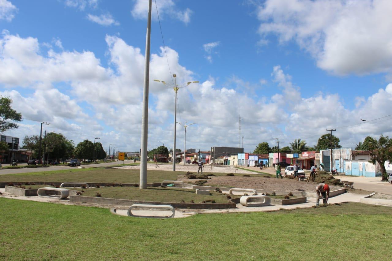 Prefeitura intensifica serviços na ‘Praça do Esporte’
