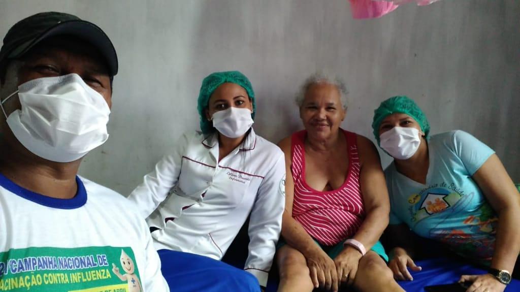 Atendimento em casa garante vacinação de idosos contra H1N1 em Boa Vista do Gurupi