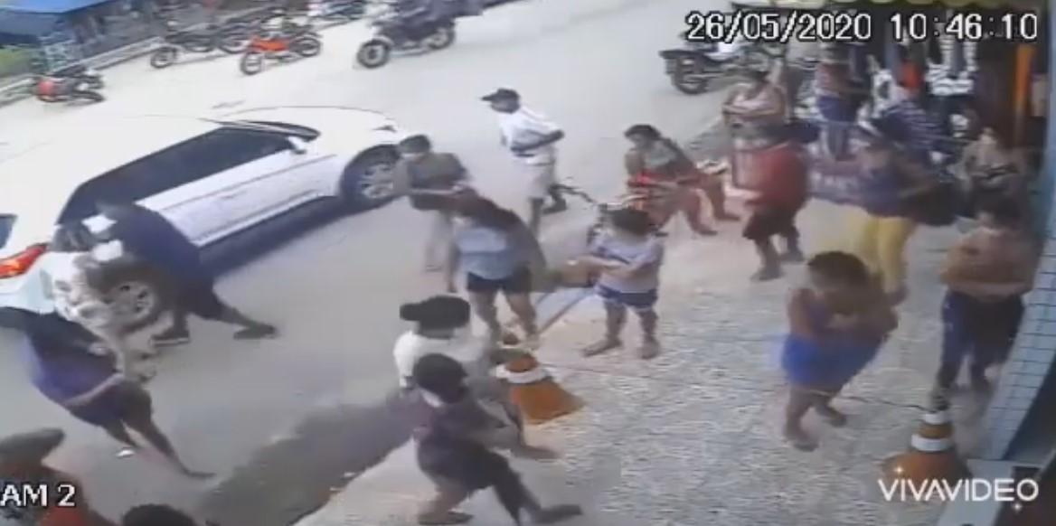 Confira o vídeo do momento exato que bandidos roubam funcionária da lotérica em Maracaçumé